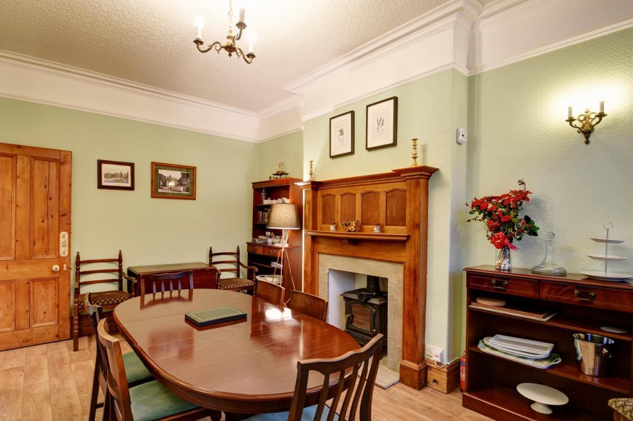 Spacious Victorian Townhouse Near Hcc With Off Street Parking Harrogate Exterior foto