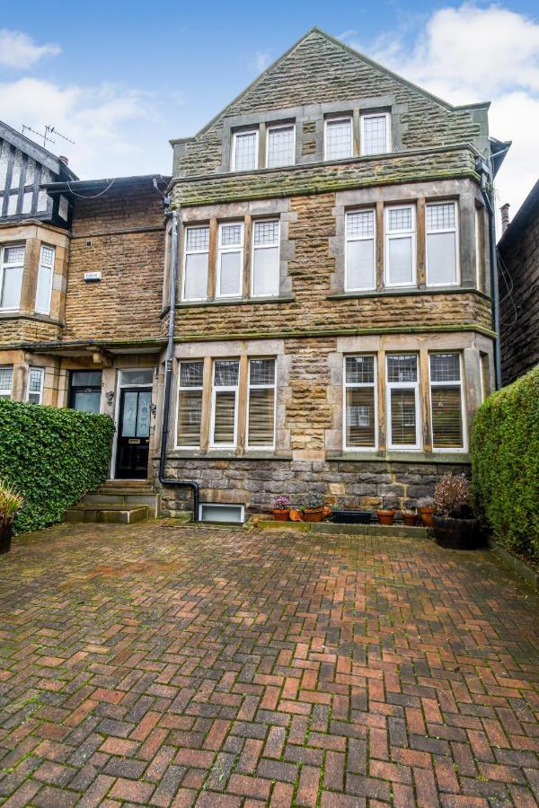 Spacious Victorian Townhouse Near Hcc With Off Street Parking Harrogate Exterior foto