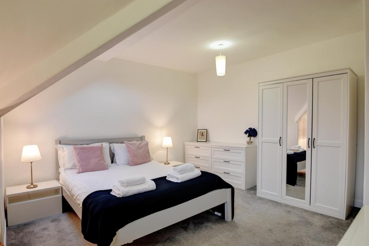 Spacious Victorian Townhouse Near Hcc With Off Street Parking Harrogate Exterior foto